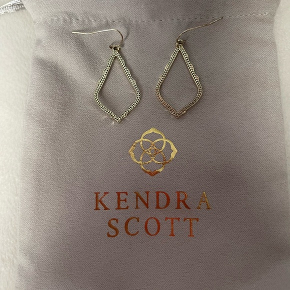 Kendra Scott Sophia Drop Earrings - Picture 2 of 2
